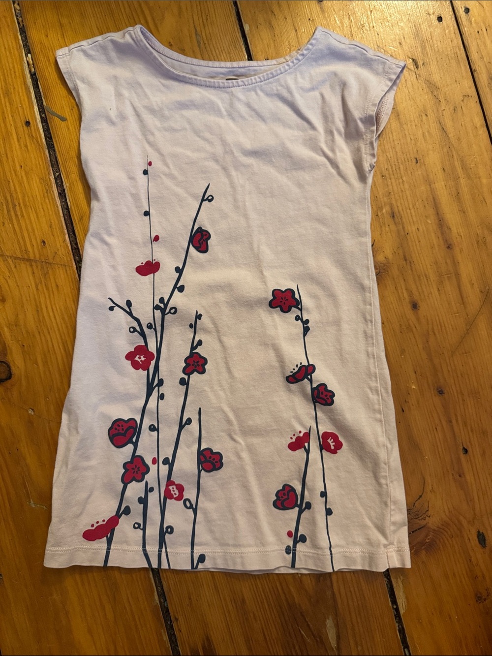 Tea Collection  T-Shirt Dress with Red Floral Print